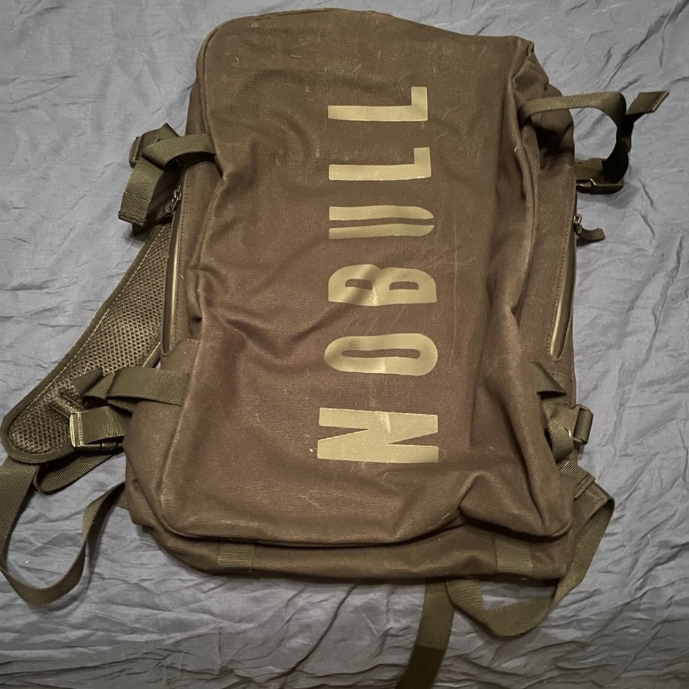 Nobull waxed canvas duffleback